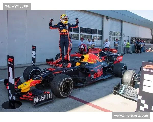 维斯塔潘雨战逆袭夺冠 汉密尔顿因故退赛遗憾收场