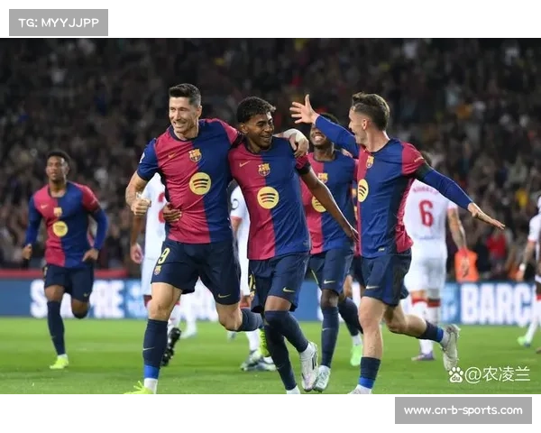 巴萨锋线危机加剧莱万伤停六周拉什福德成唯一锋线选择 巴萨锋线危机加剧莱万伤停六周拉什福德成唯一锋线选择