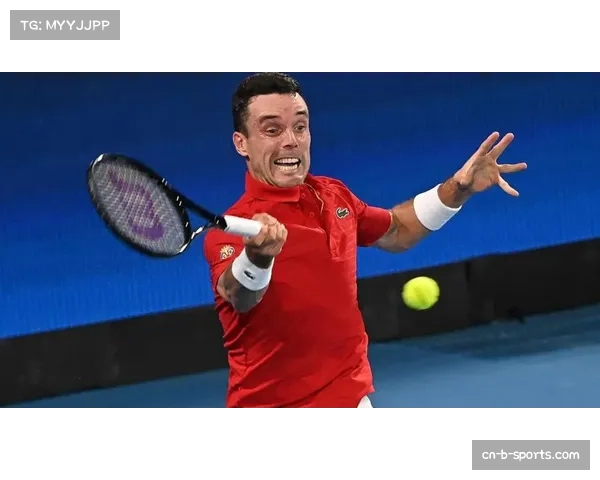 孔蒂与阿莱格里战术博弈 意超杯上演教练斗法